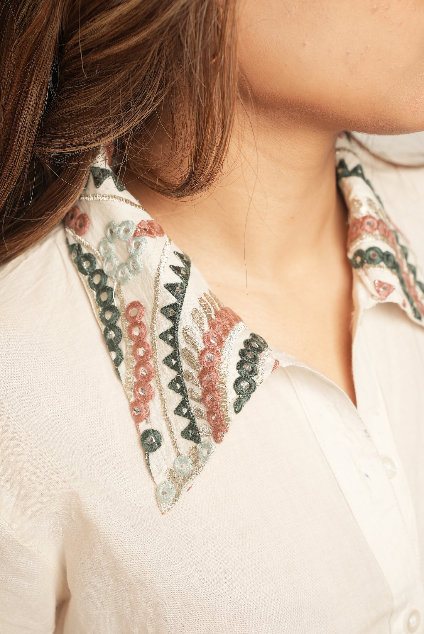 OFF WHITE EMBROIDERED SHIRT