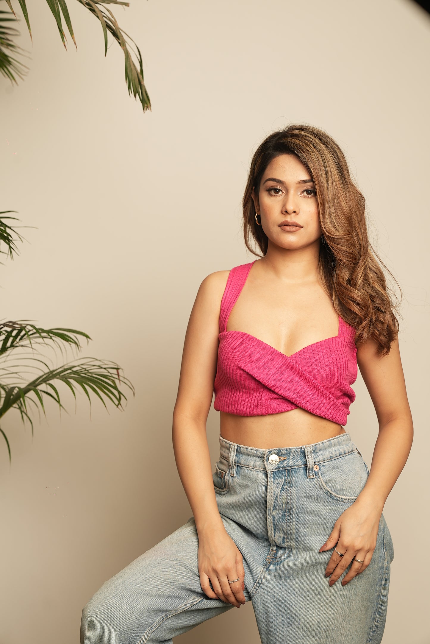 RIBBED CROP TOP WITH OVERLAPPING DETAILING