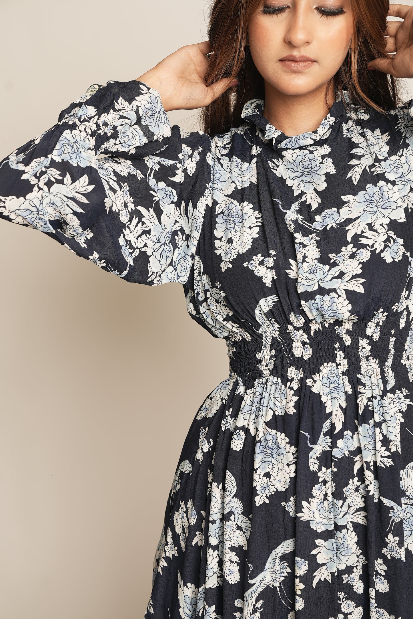 BLUE AND WHITE FLORAL PRINTED DRESS